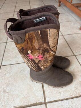 Under Armour Brown Women's Boot